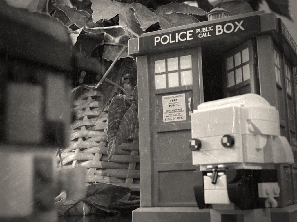 LEGO Brickheadz Doctor Who 1st Doctor by J Aussy Design, Funko Pop TARDIS