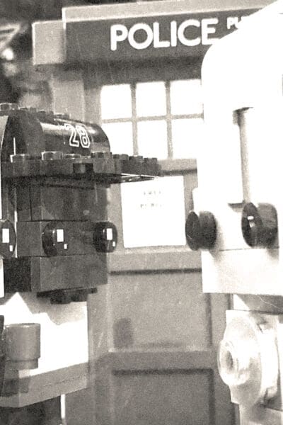 LEGO Brickheadz Doctor Who 1st Doctor and Cybermen by J Aussy Design, Funko Pop TARDIS