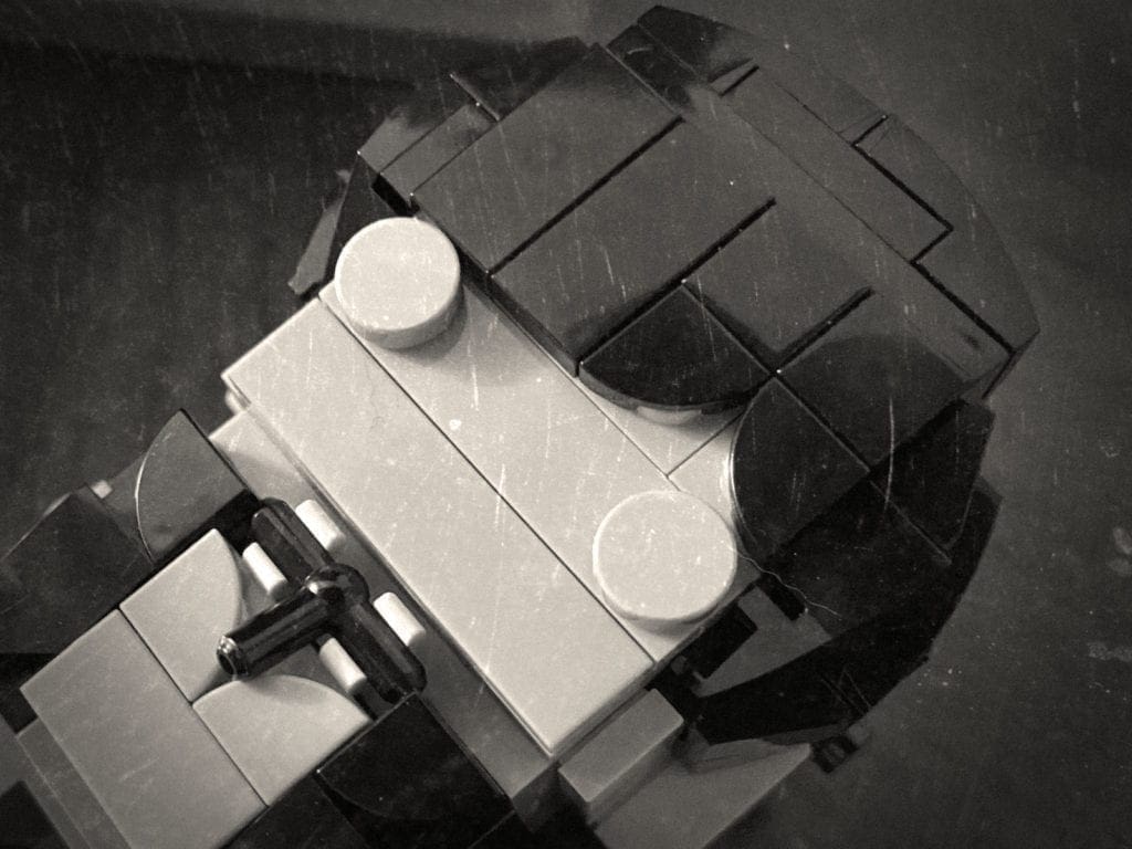 LEGO Brickheadz Doctor Who Second Doctor by J Aussey