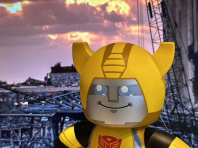 Mighty Muggs Transformer Bumblebee