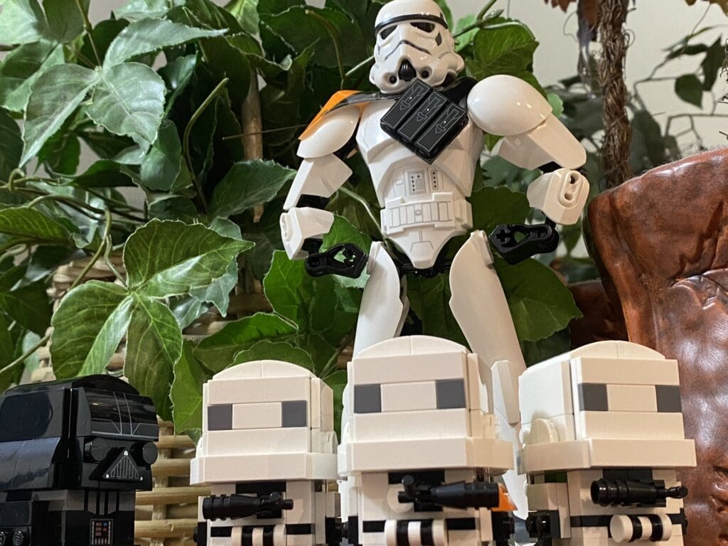 LEGO Brickheadz and Construction Star Wars Stormtrooper