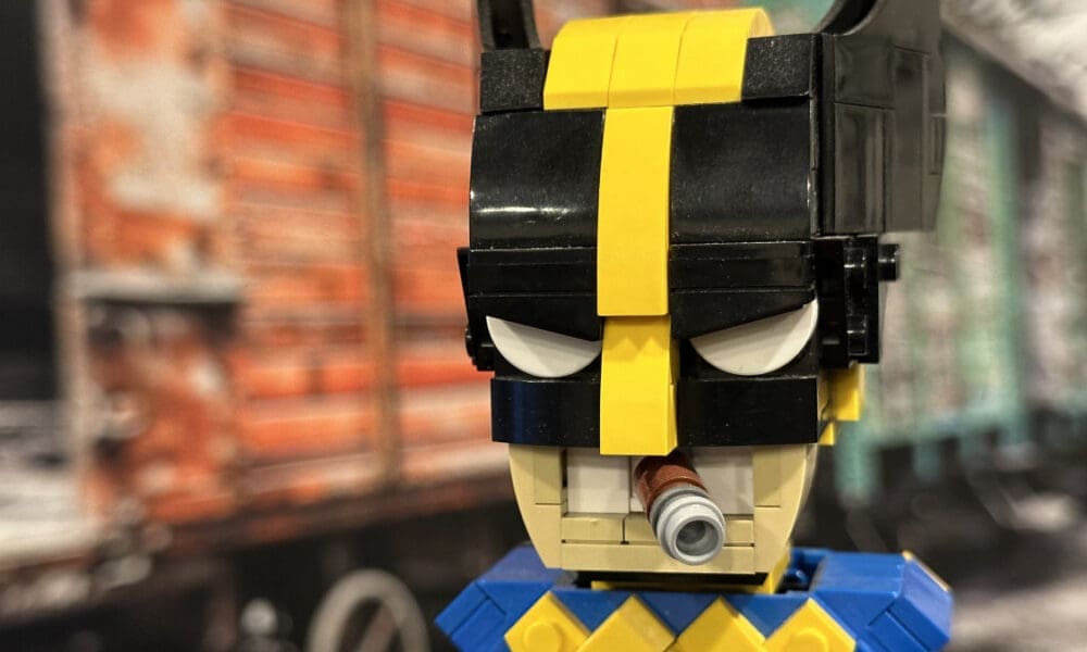 Build Better Bricks Marvel X-Men Wolverine